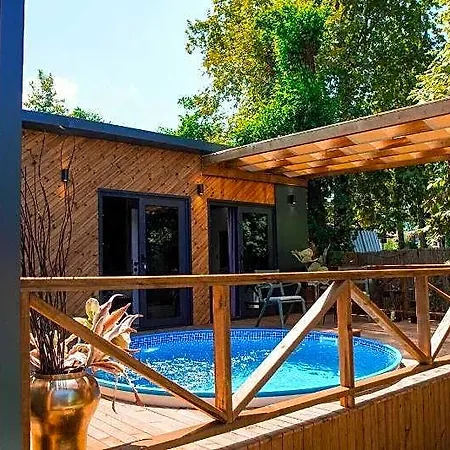 Hope Tiny House فندق سبانجا