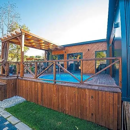 Hope Tiny House 3*